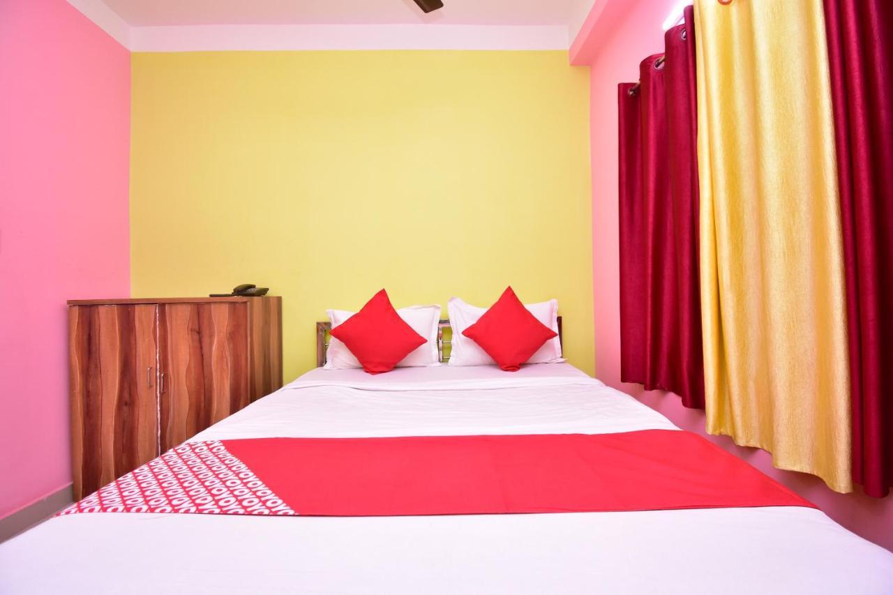 OYO 16609 Trinayani Guest House Tarapith Extérieur photo